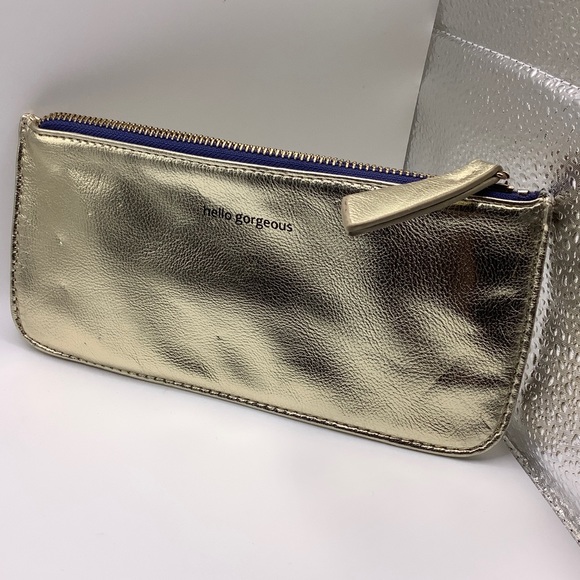 Steve Madden Handbags - Steve Madden Gold Clutch